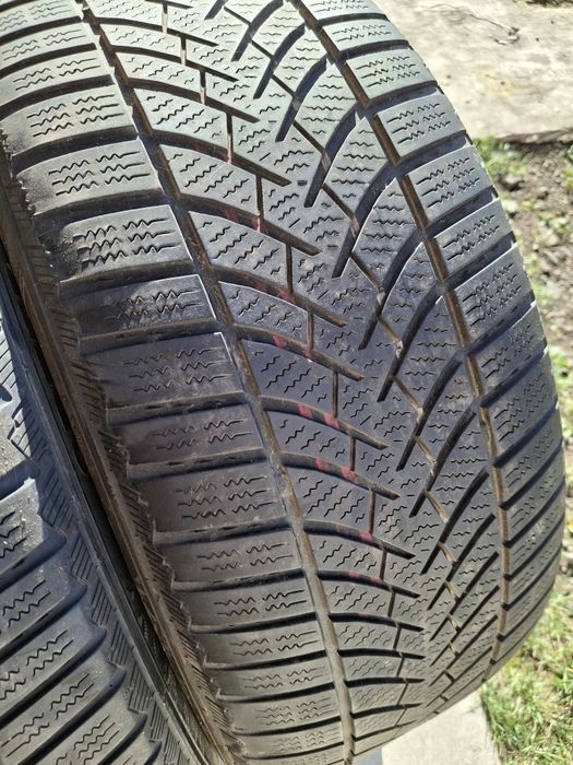 2 Anvelope  de iarnă 225 50 r17 Semperit