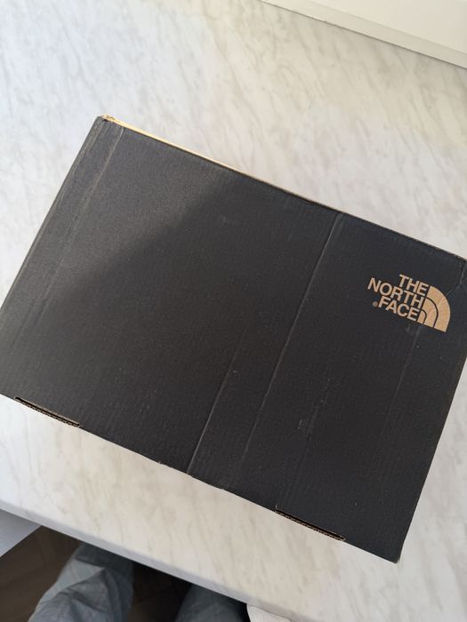 Зимние мужские кроссовки the north face