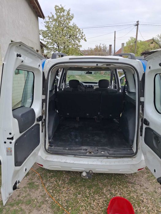 Vând Dacia Dokker