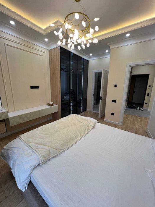 Сдаю  по скидке шикарную кв-ру 3-ком 9/10 ЖК Парквуд ул.Нукуская Р1