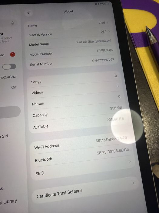 Apple ipad air 5th gen 256gb wifi la cutie ios 26