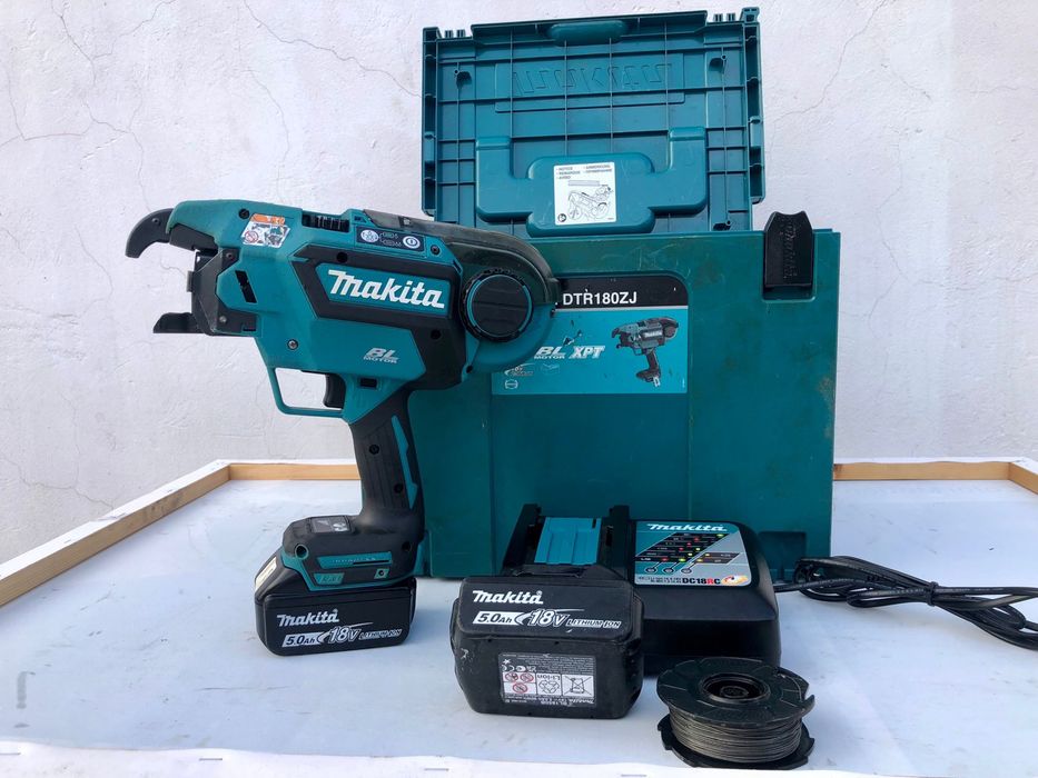 Pistol legat fier Makita DTR 180, impecabil