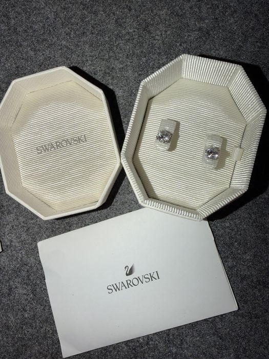 Обеци Swarovski нови