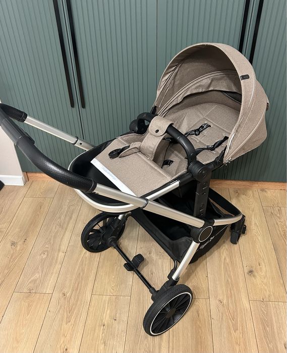 Коляска 2в1 в хорошем состоянии