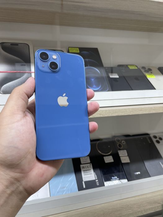 Телефон Iphone 13 128gb