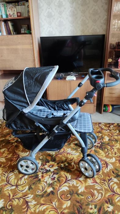 Продаю КОЛЯСКУ в хорошем состоянии