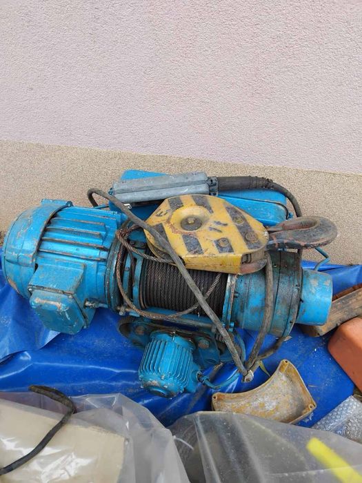 Телфер няколко модела