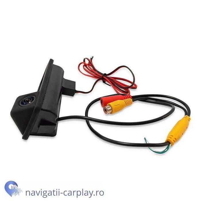 Cameră marșarier HD pentru Land Rover– Night Vision, rezistentă la apă