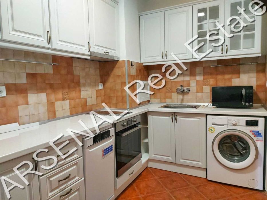 Дава се под наем Четиристаен апартамент в София, Редута - 190 кв.м за 800 € - Снимка #9