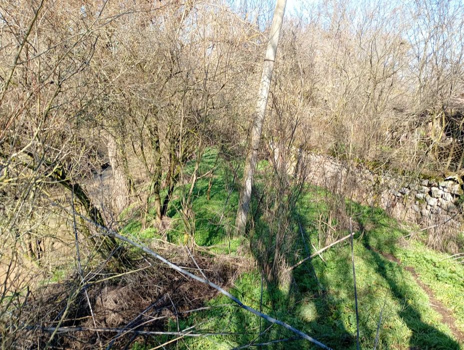 Къща 100 км от морето