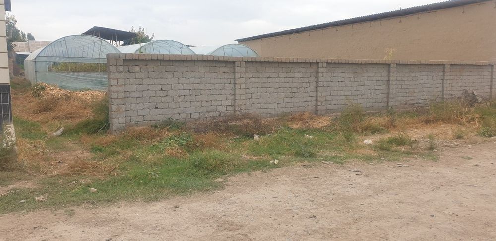 Yer sotiladi sotigi 6.500$dan