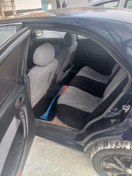 Просто машину Мазда Xedos 6