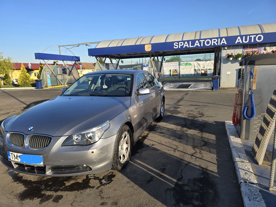 Vand Bmw e60 benzina