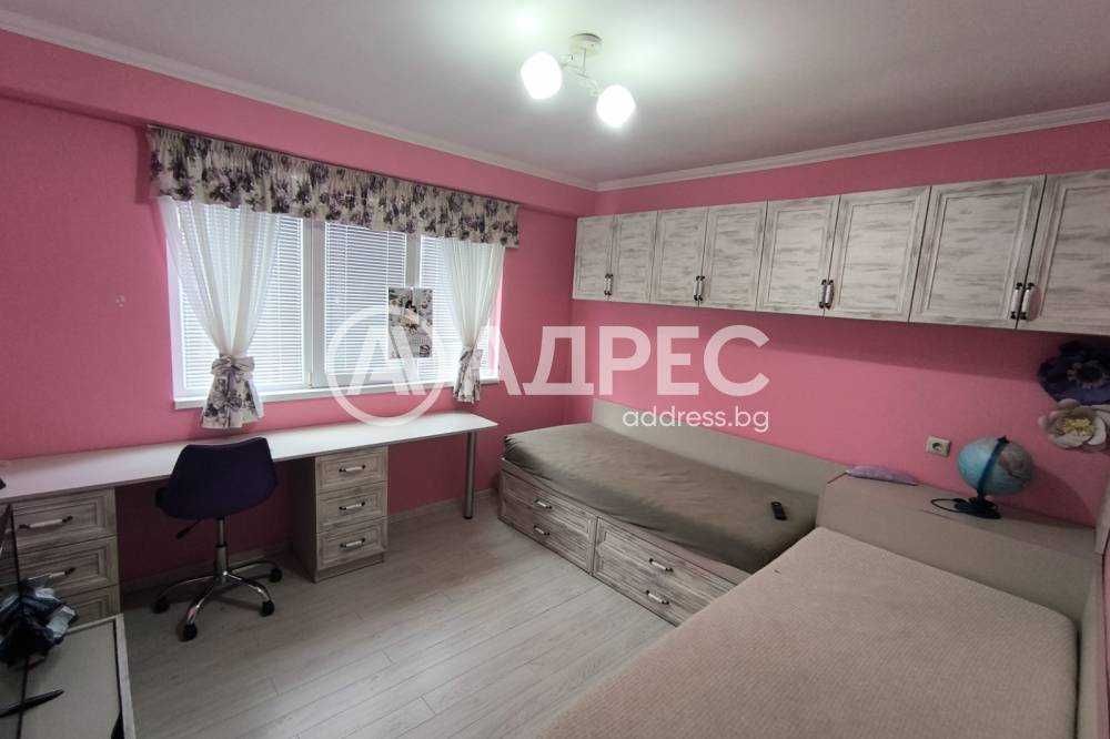 Двустаен апартамент в централната  част