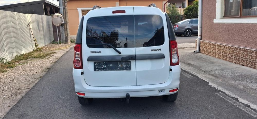 Dacia Logan Mcv 1.6 8 v an 2012 euro 5 recent adusa germania