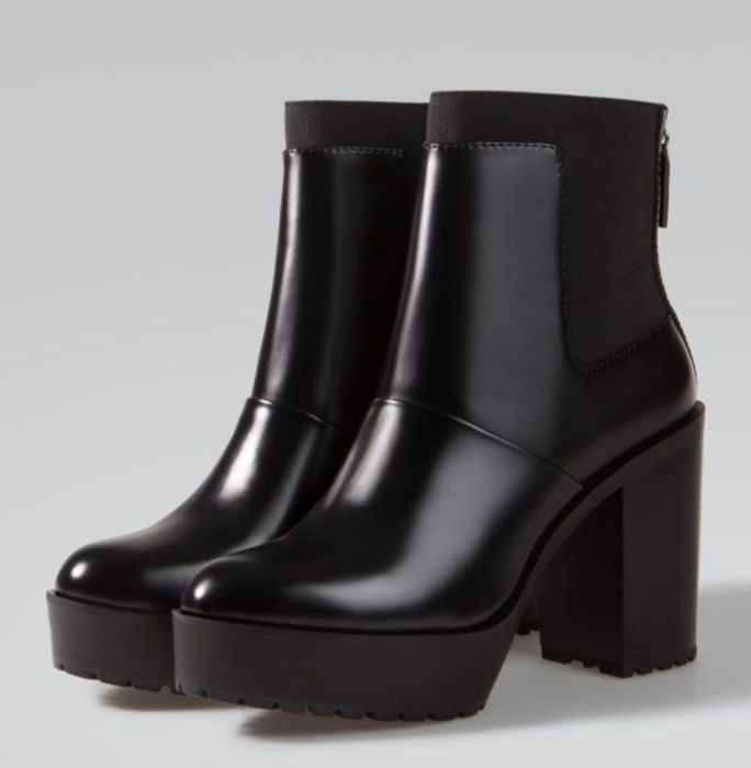 Botine cu toc si platformă Stradivarius