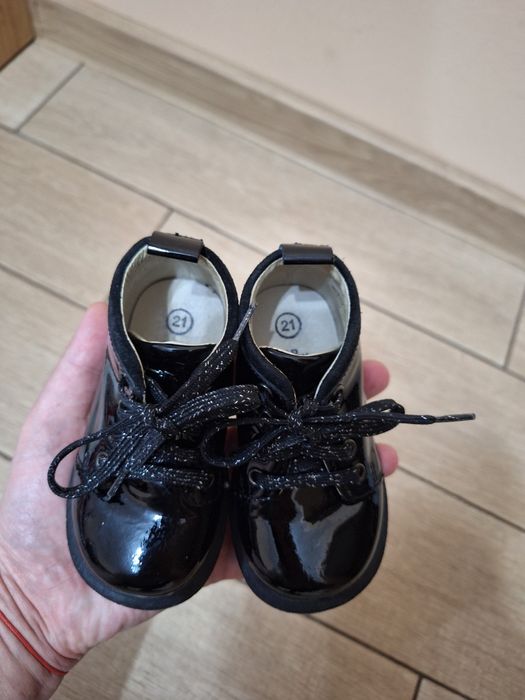 Детски боти номер 21