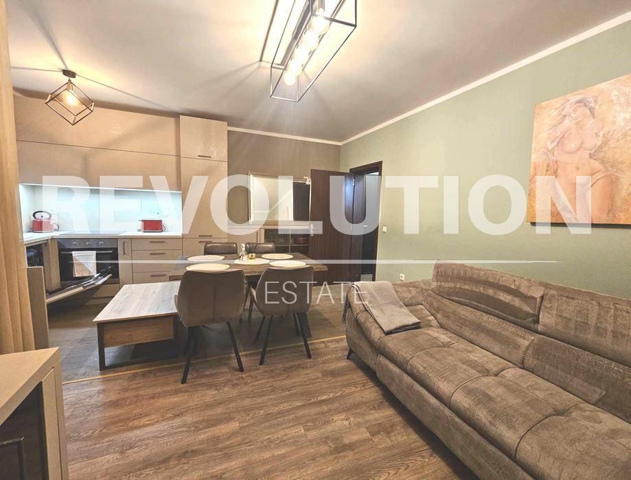 Двустаен апартамент  в гр.Варна, Младост!