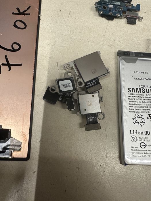 Dezmembrare samsung fold 6