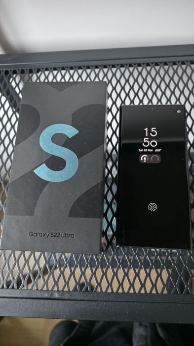 Samsung Galaxy S22 Ultra — 256GB —Перфектен!