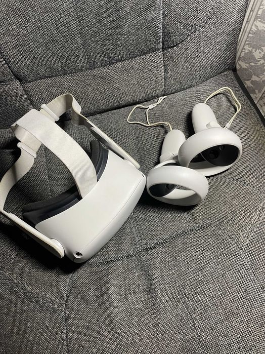 VR Очки Meta Quest 2 (129 Gb)