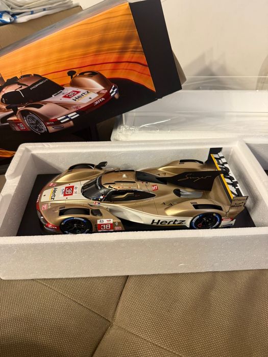 Macheta 1:18 Spark Porsche 963 Hertz Team Jota #38 nr 1 of 700 Noua