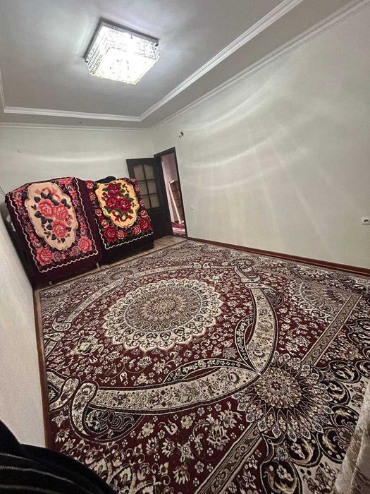 продаётся 3  комнатная квартира