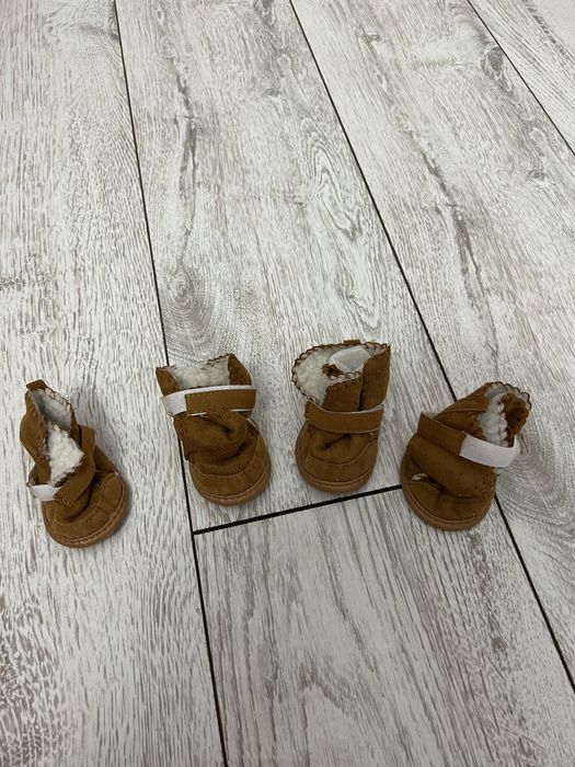 Продам обувь для собак 5 размер