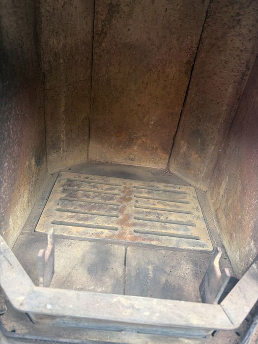 Semineu pe lemne 8kw