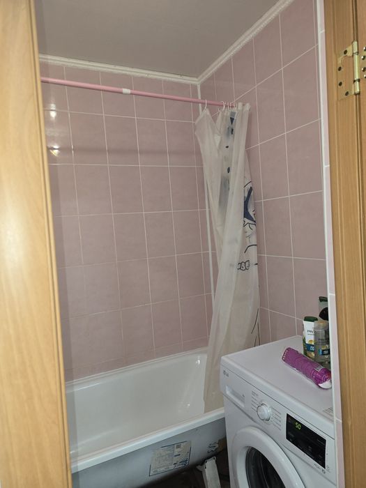 Продам 2 комнатную квартиру