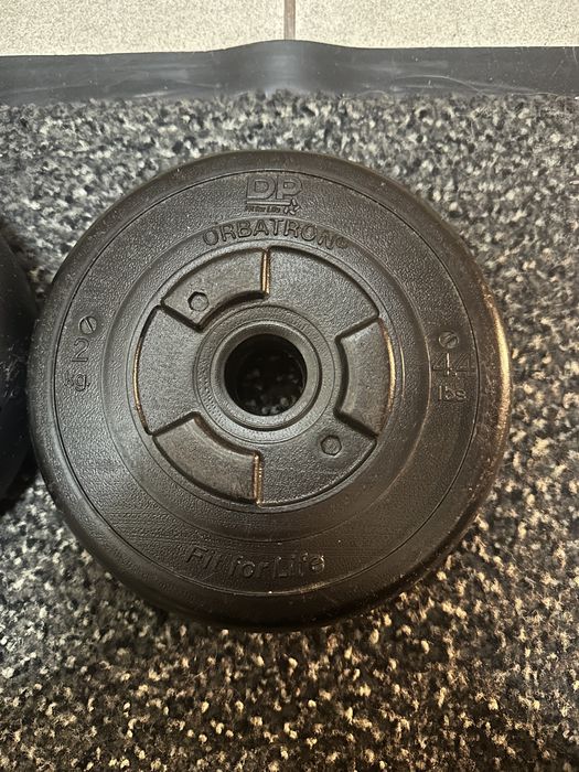 Vand 2 discuri pentru sala  2kg fiecare