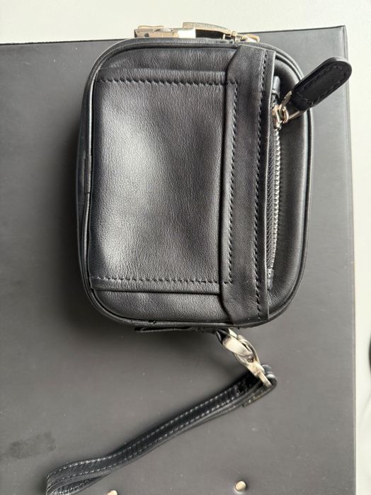 Кожена мъжка чанта