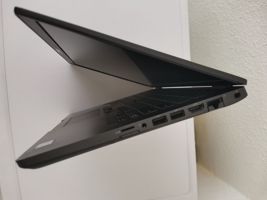 Laptop Dell Latitude 5400.