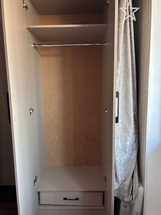 Срочно продам шкаф