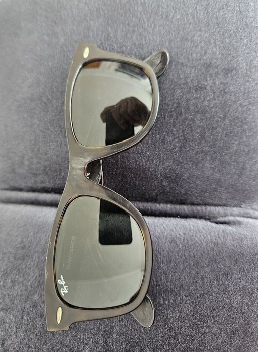 Ray Ban wayfarer
