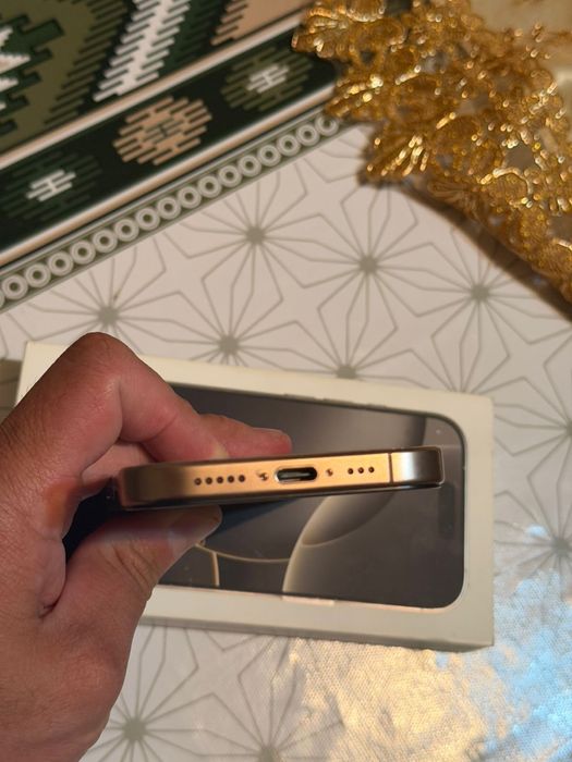 Iphone 16 pro 128 gb 96%