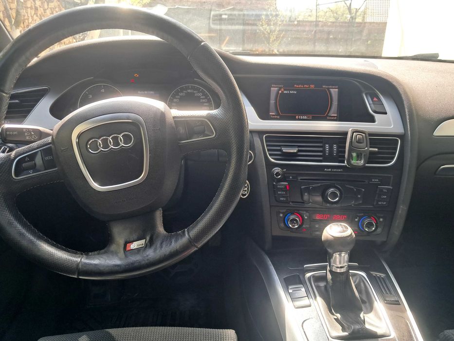 Audi a4 b8 quattro 2010