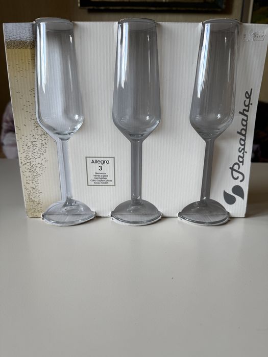 Елегантен и стилен комплект чаши  Allegra