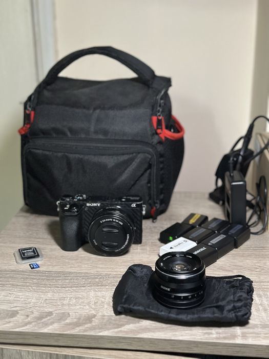 Sony a6500/ 2 обектива, аксесоари