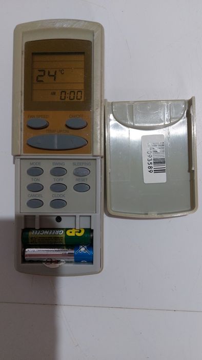 telecomanda aer condiționat Ariston