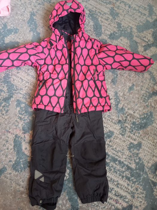 Продам комбенизон и куртки crockid