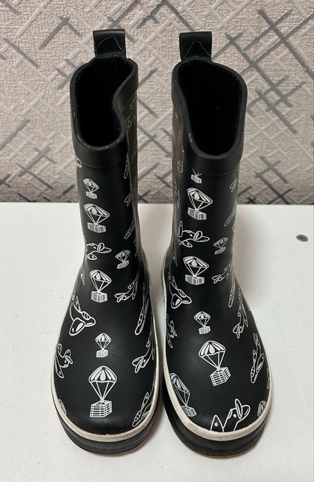 Детские резиновые сапоги