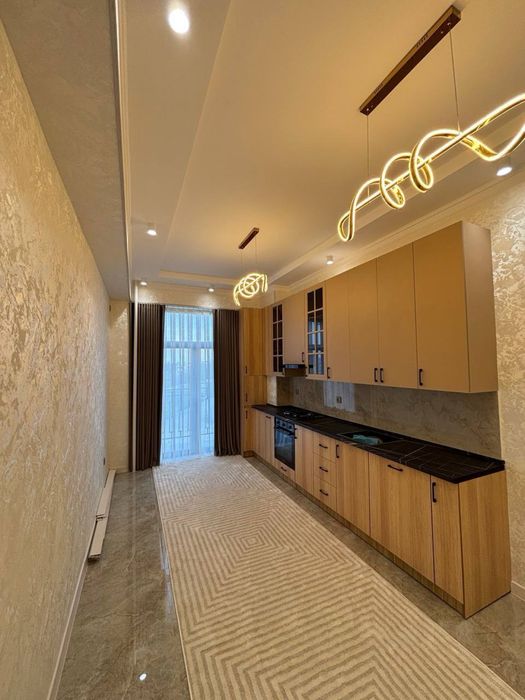 Яшнабадский район. ЖК Aviasozlar Plaza. Кадышева базар. 3/5/10