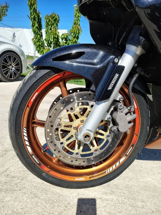 Vând honda Cbr 600 F3