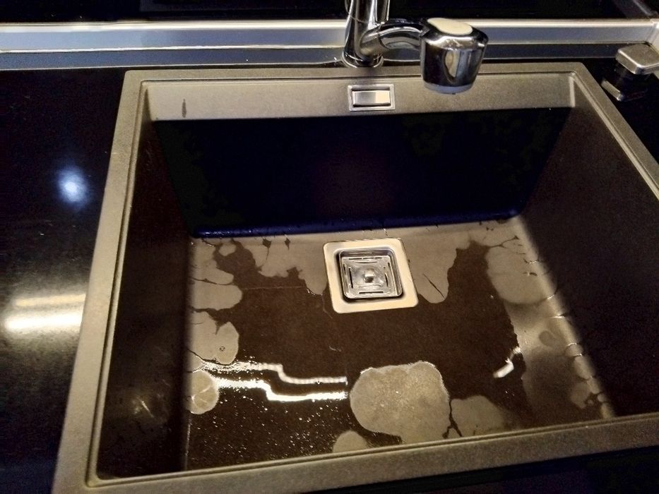 Продавам готова кухня