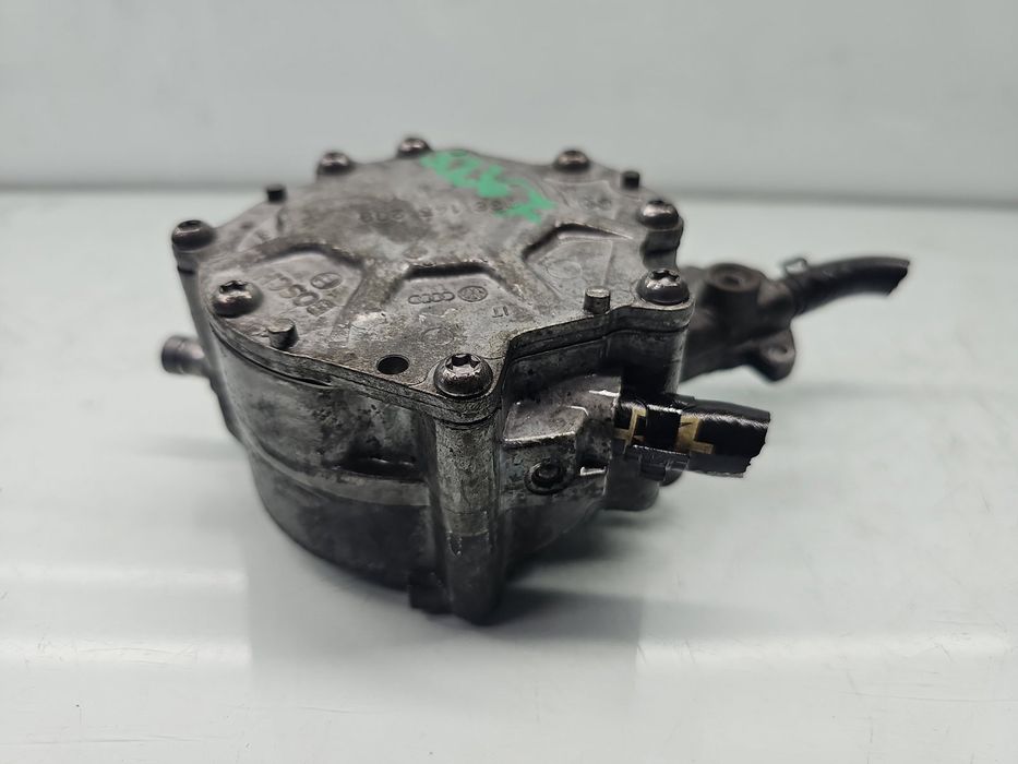 Pompa vacuum Volkswagen Golf 5 (1K1) [Fabr 2004-2008] 038145209C 1.9 T
