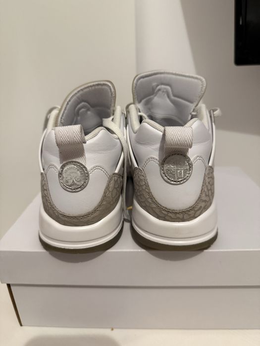 Adidasi jordan 4 spikize