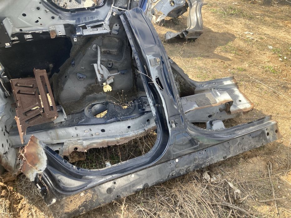 Стойка кузова правая с порогами БМВ X5 E70 / BMW X5 E70