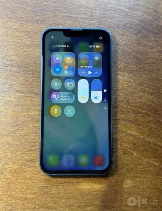 iPhone 13  256gb