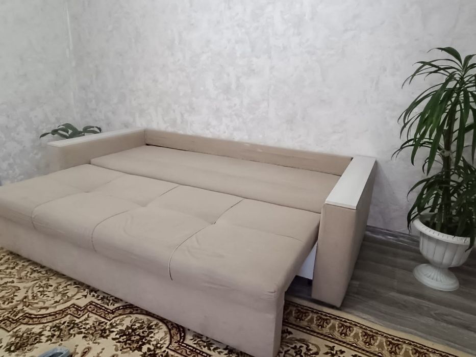 Диван доя гостиной